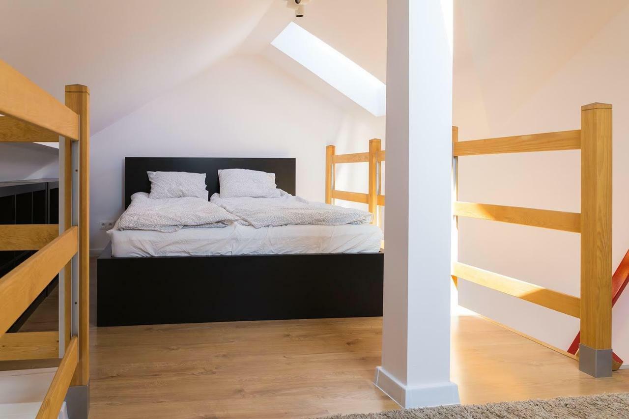 Timegoesslow Cozy Attic City Center Tychy Exterior photo